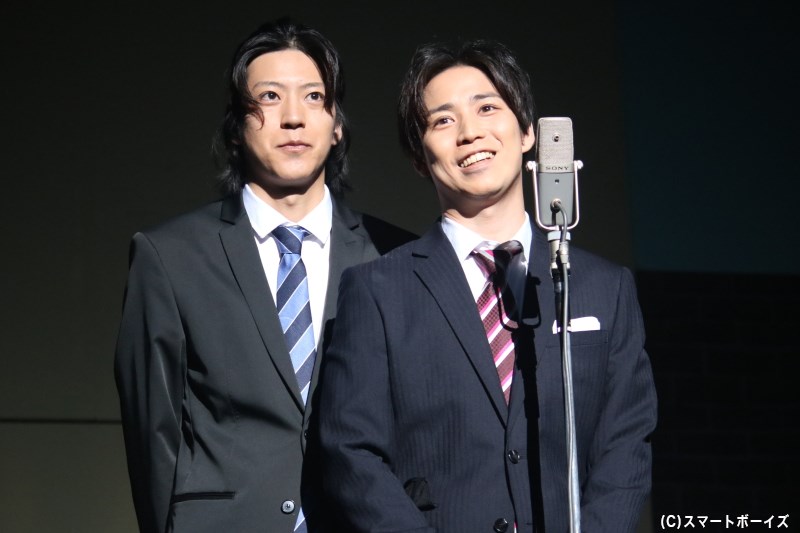 鎌苅健太さん(右)・小沼将太さん(左)ら、俳優陣がコントに挑むコメディ・ステージ！ 
