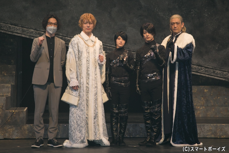 (左から)松崎史也氏、和田琢磨さん、若月佑美さん、有馬爽人さん、谷口賢志さん