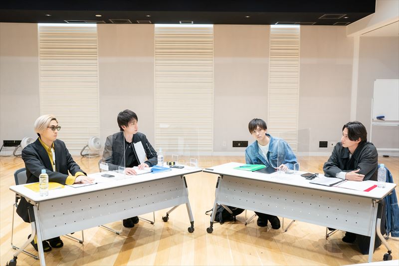 左から：井澤勇貴さん、鮎川太陽さん、財木琢磨さん、石井一彰さん